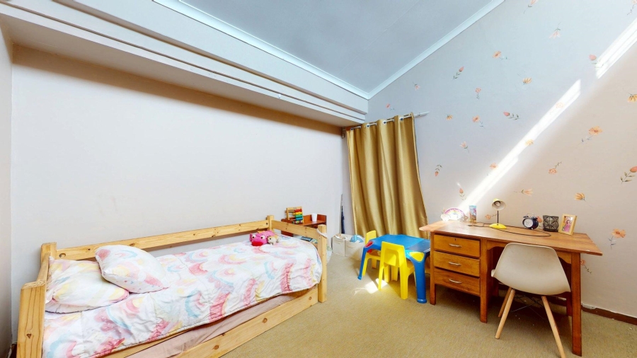 5 Bedroom Property for Sale in Potchefstroom North West